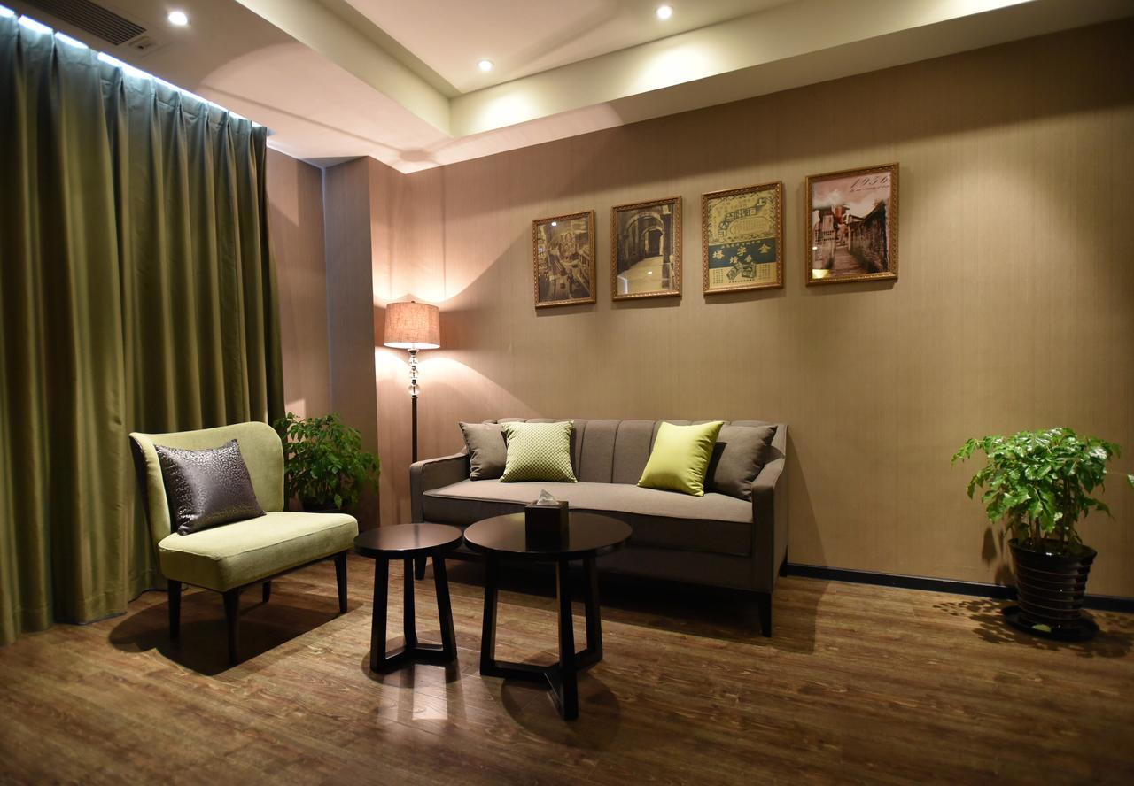 Hotel Deco 4*